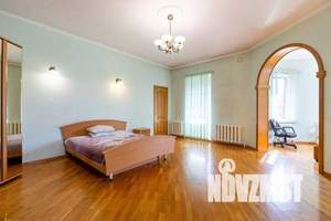 Дом 450м², 3-этажный, посуточно,