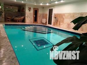 Дом 1000м², 3-этажный, посуточно,