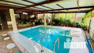 Дом 420м², 3-этажный, посуточно,