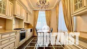 Дом 487м², 3-этажный, посуточно,