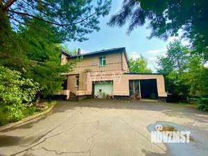 Дом 450м², 2-этажный, посуточно,