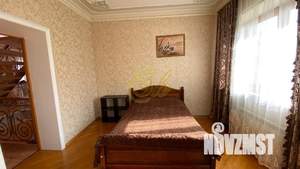 Дом 1000м², 3-этажный, посуточно,