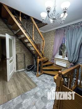 Дом 178м², 3-этажный, на длительный срок,
