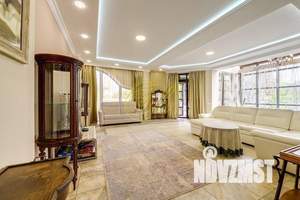 Дом 550м², 2-этажный, посуточно,