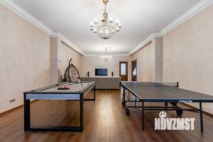 Дом 607м², 3-этажный, на длительный срок,