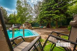 Дом 350м², 2-этажный, посуточно,