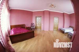 Дом 650м², 3-этажный, посуточно,