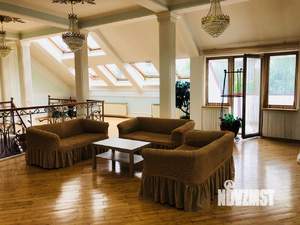 Дом 1000м², 3-этажный, посуточно,