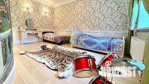 Дом 450м², 2-этажный, посуточно,