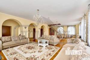 Дом 450м², 3-этажный, посуточно,