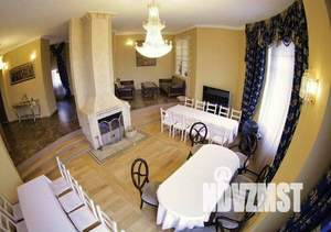 Дом 680м², 3-этажный, посуточно,