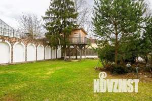 Дом 985м², 2-этажный, посуточно,