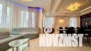 Дом 487м², 3-этажный, посуточно,