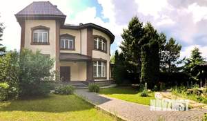 Дом 550м², 4-этажный, посуточно,