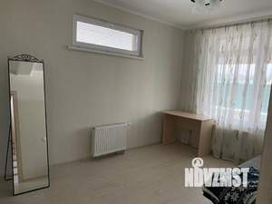 Дом 100м², 2-этажный, на длительный срок,