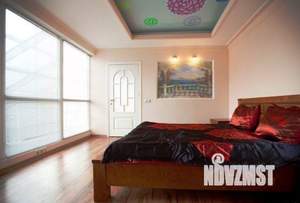 Дом 1100м², 4-этажный, посуточно,