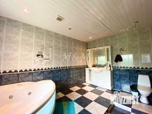 Дом 450м², 2-этажный, посуточно,