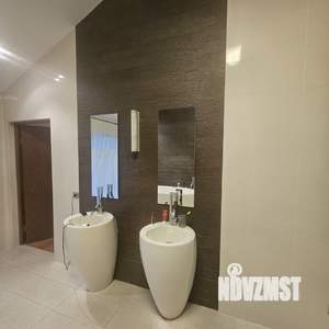 Дом 400м², 2-этажный, посуточно,