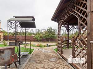 Дом 750м², 2-этажный, посуточно,