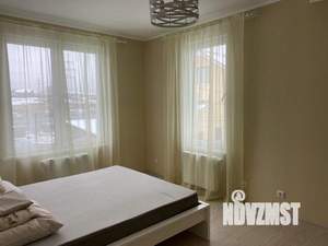 Дом 100м², 2-этажный, на длительный срок,