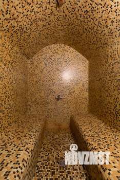 Дом 1000м², 3-этажный, посуточно,