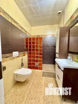 Таунхаус 195м², 3-этажный, на длительный срок,