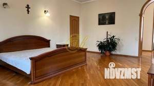 Дом 430м², 3-этажный, посуточно,