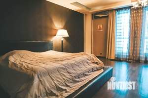 Дом 1200м², 3-этажный, посуточно,