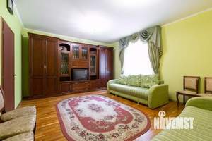 Дом 450м², 4-этажный, посуточно,