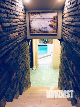 Дом 1000м², 4-этажный, посуточно,