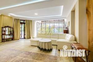 Дом 510м², 2-этажный, посуточно,