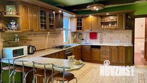 Дом 450м², 3-этажный, посуточно,