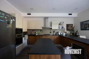 Коттедж 650м², 3-этажный, на длительный срок,