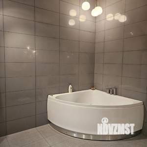 Дом 400м², 2-этажный, посуточно,