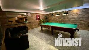 Дом 1100м², 3-этажный, посуточно,