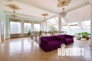 Дом 900м², 3-этажный, посуточно,