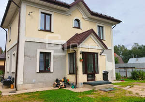 Дом 122м², 2-этажный, участок 5 сот.