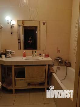 Дом 265м², 2-этажный, участок 13 сот.