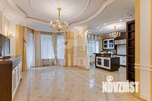 Дом 700м², 3-этажный, участок 36 сот.