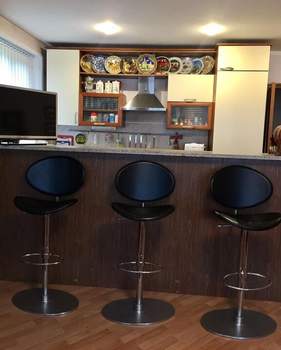 Дом 426м², 3-этажный, участок 9 сот.