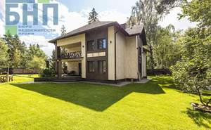 Дом 460м², 3-этажный, участок 16 сот.