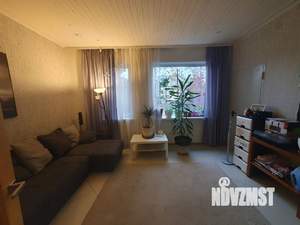 Дом 250м², 2-этажный, участок 9 сот.