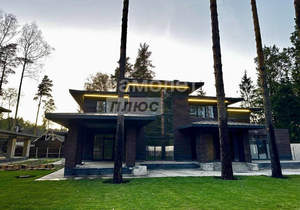 Дом 550м², 2-этажный, участок 21 сот.