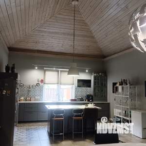 Таунхаус 259м², 2-этажный, участок 6 сот.