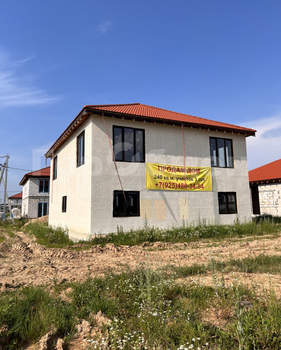 Дом 244м², 2-этажный, участок 6 сот.