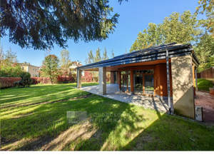 Дом 327м², 2-этажный, участок 16 сот.