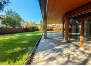 Дом 327м², 2-этажный, участок 16 сот.