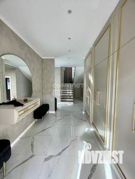 Коттедж 240м², 2-этажный, участок 9 сот.