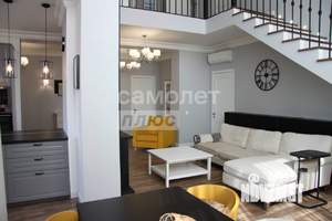 Дом 237м², 2-этажный, участок 7 сот.