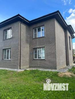 Дом 365м², 3-этажный, участок 8 сот.